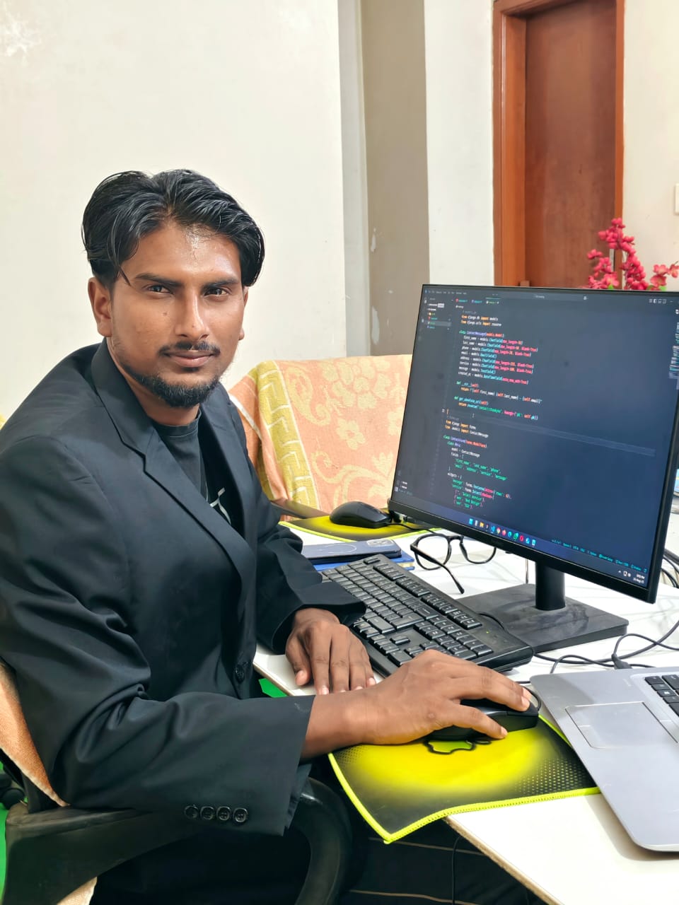 Mantu Women's Solid Slim Fit Classic Round Neck